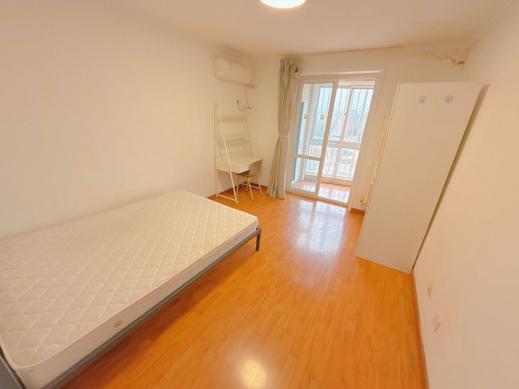 小贾同学。整租房源2