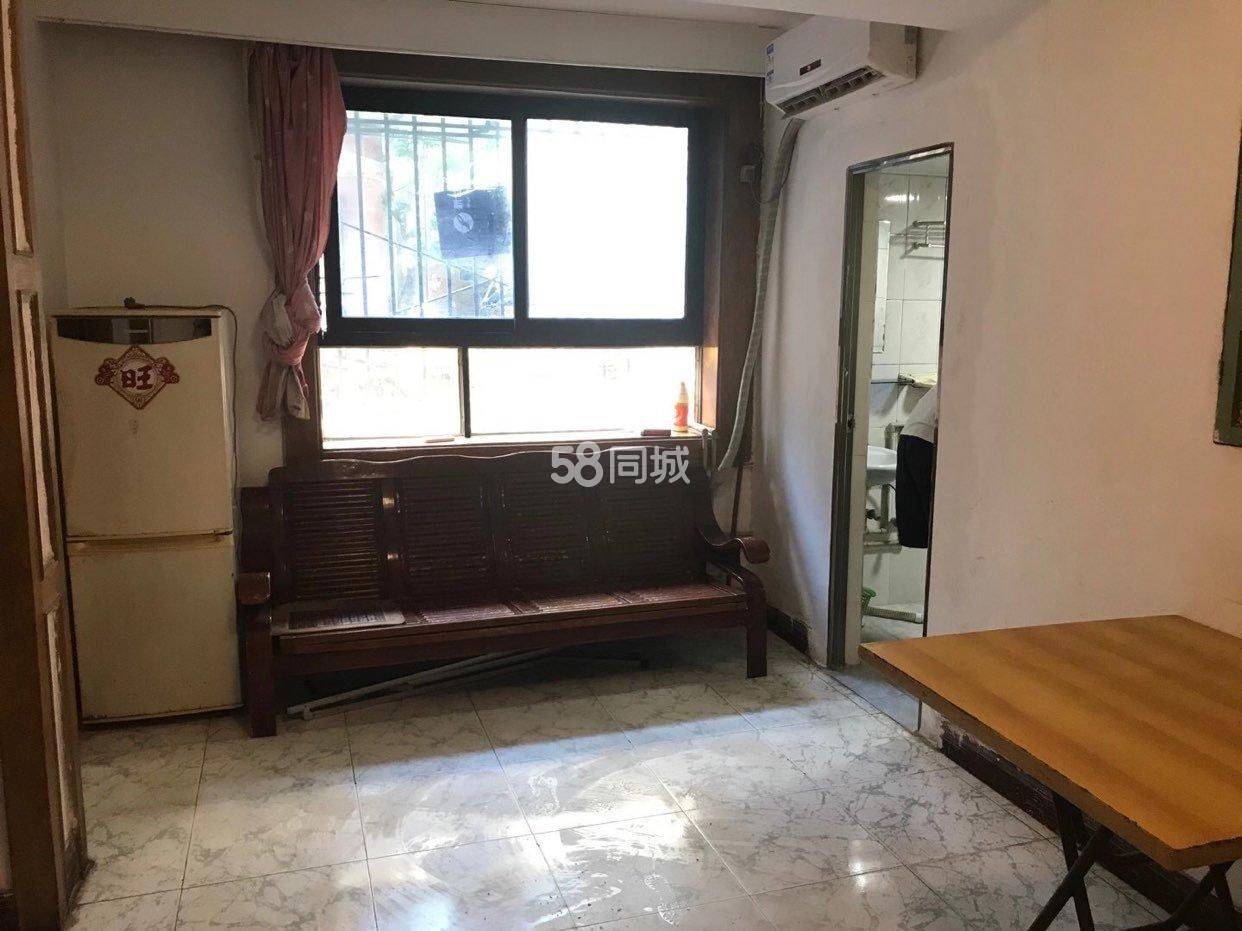 Yuzhong 上大田湾-70号楼