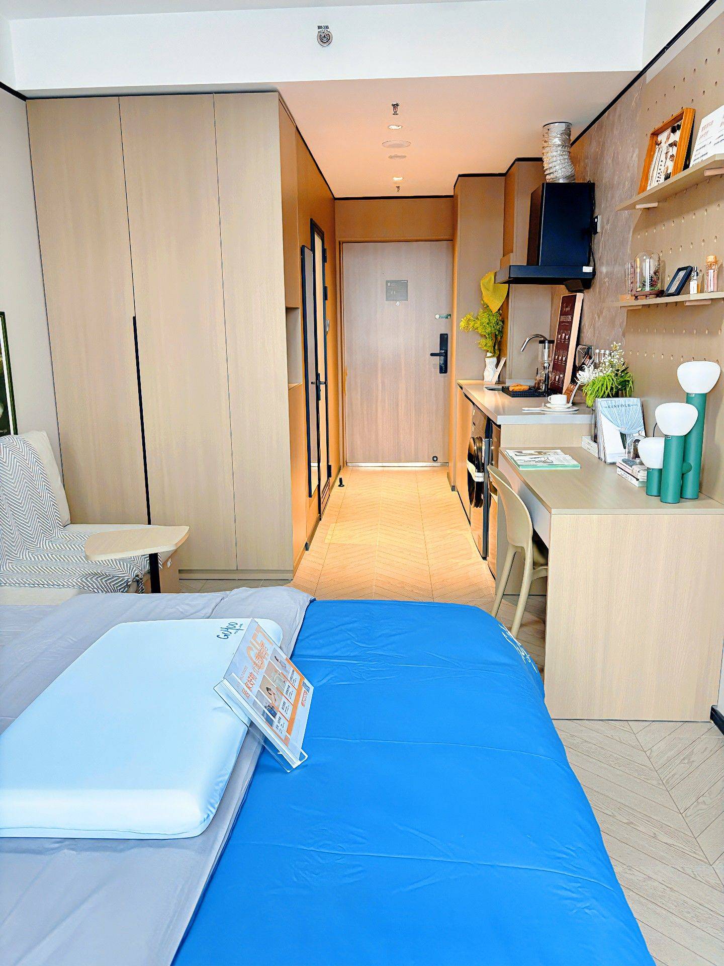 Feixi County 冠寓(龙湖合肥欢肆店)