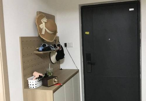 Jiangnan 轨道剧场公寓