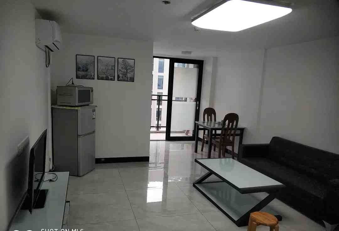 罗先生整租房源2