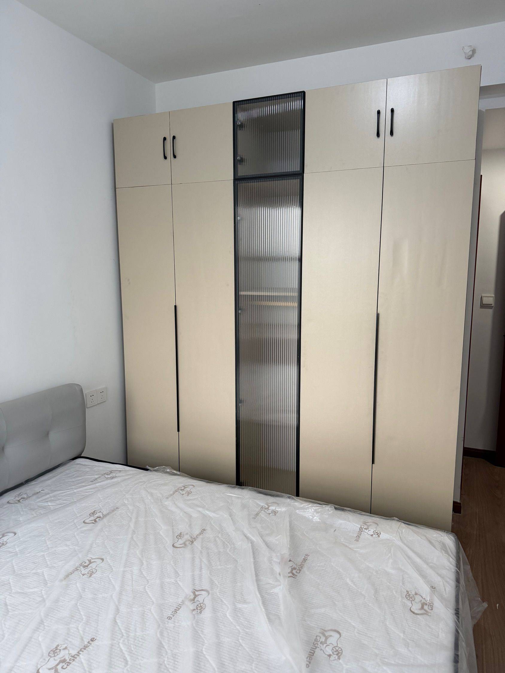 江岸 泓博·悦府