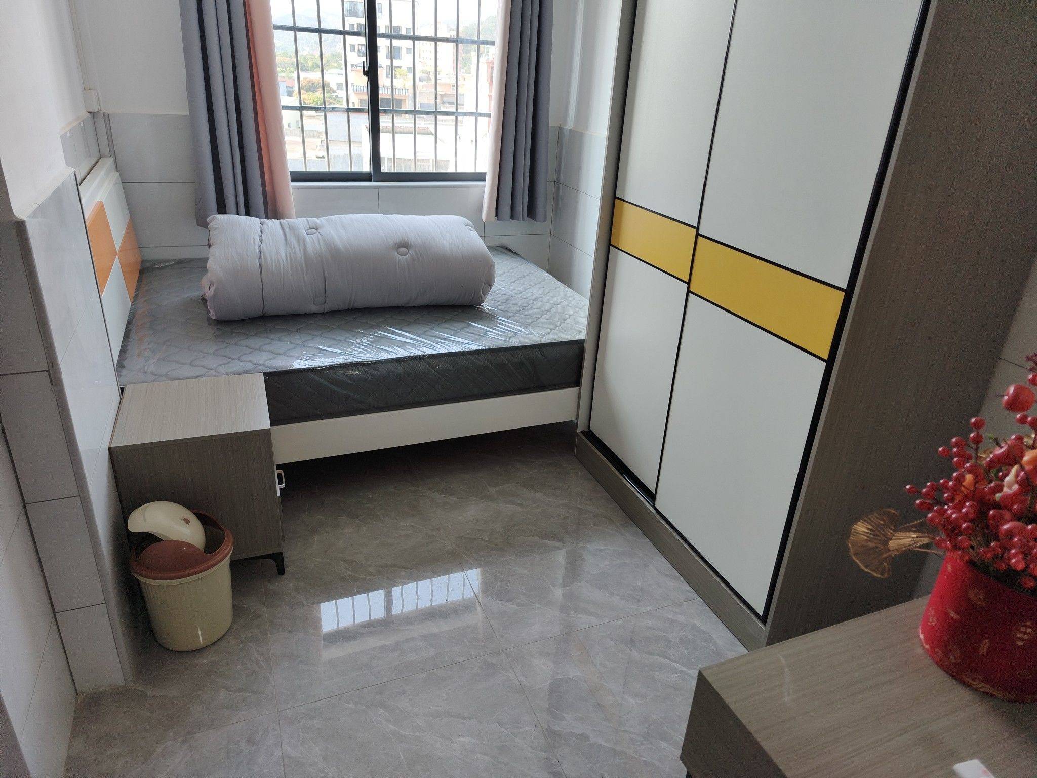 Dalingshan 丽庭公寓(鸡翅岭店)