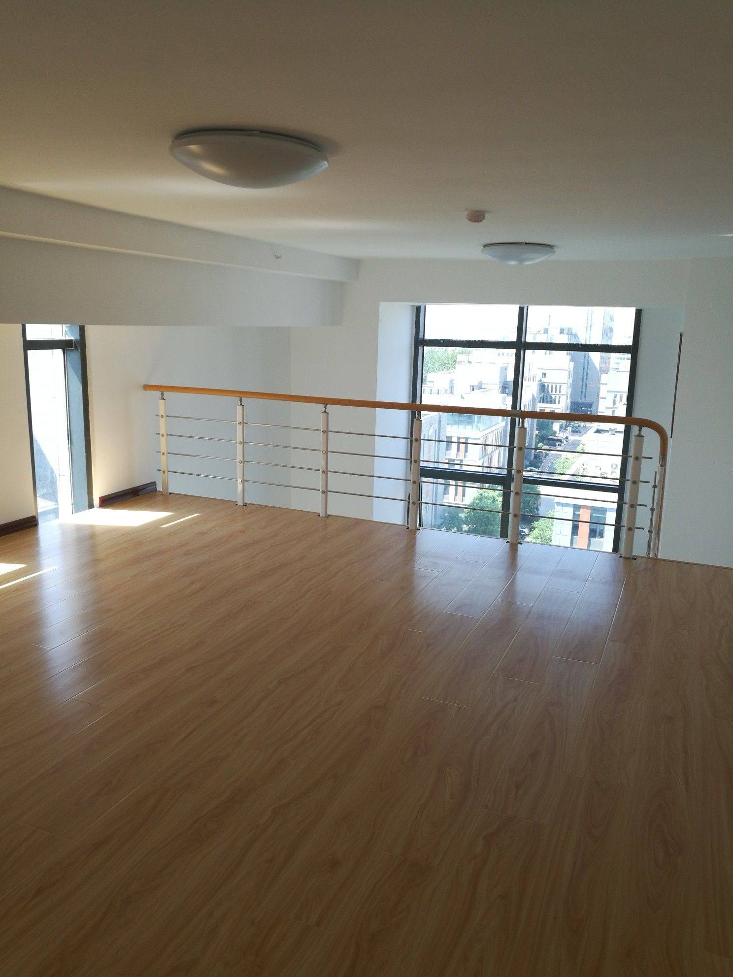 城阳 首创空港国际中心