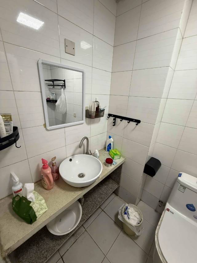 照烧鸡腿饭整租房源3