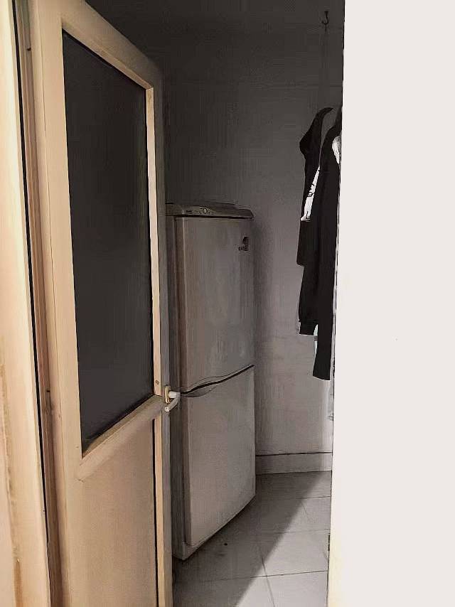 嗯整租房源2