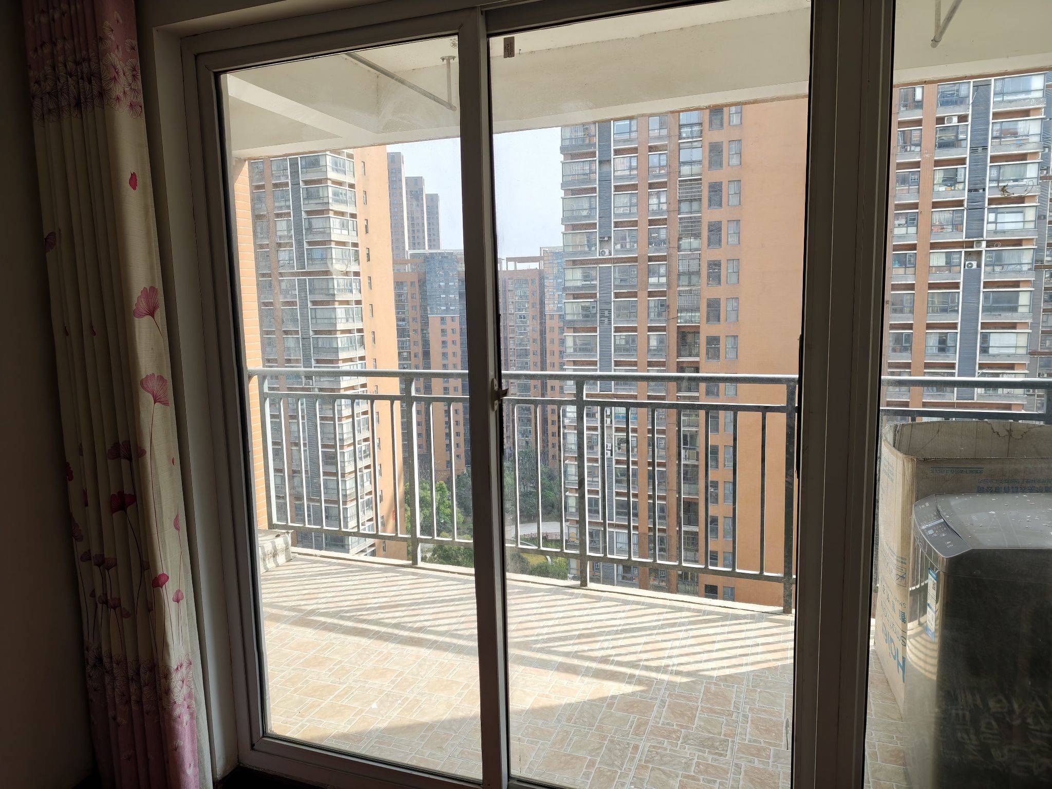 Wuhan Huangpi | 百隆东方城2期_4
