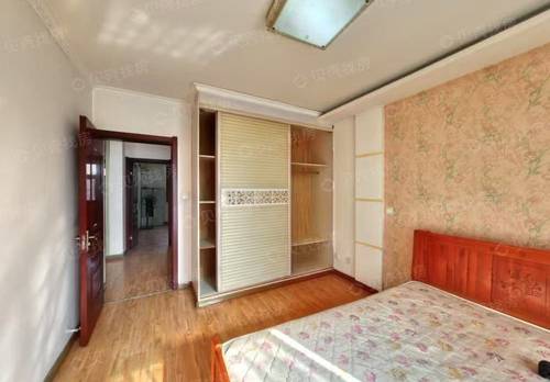 鼓樓 格林豪泰智选酒店(徐州宝莲寺泰隆商业街店)