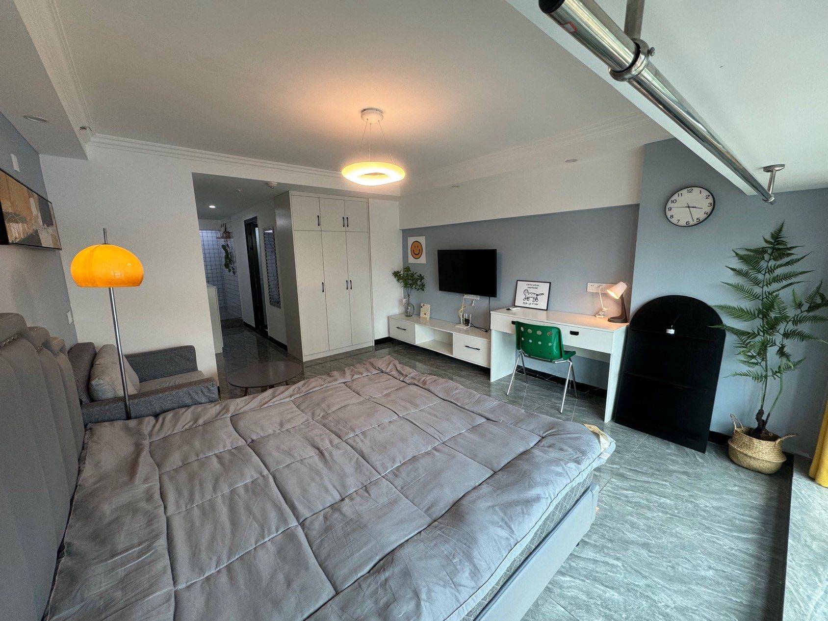 觀山湖 富力新天地西区-18栋