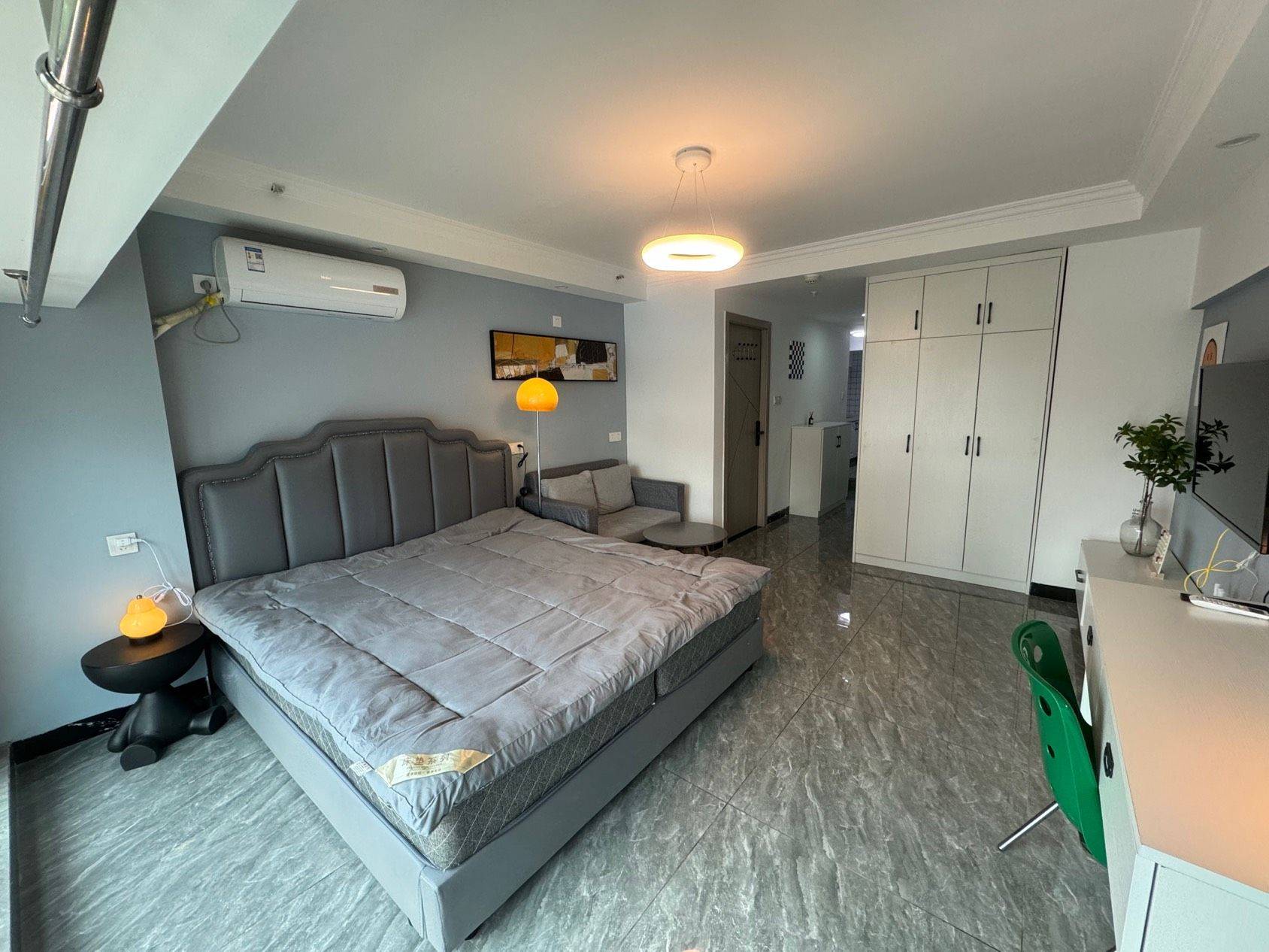 觀山湖 富力新天地西区-18栋