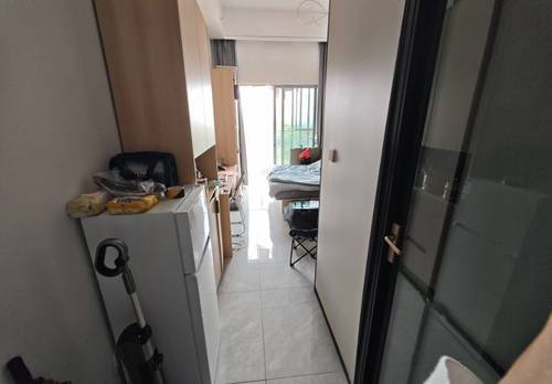 Longhua 观澜思创科技园B栋