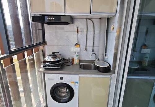 Longhua 观澜思创科技园B栋