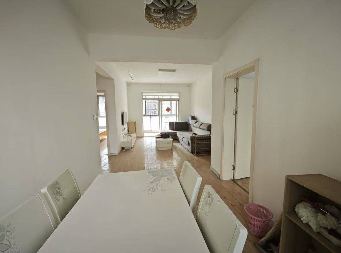 咕咕吃一口整租房源2