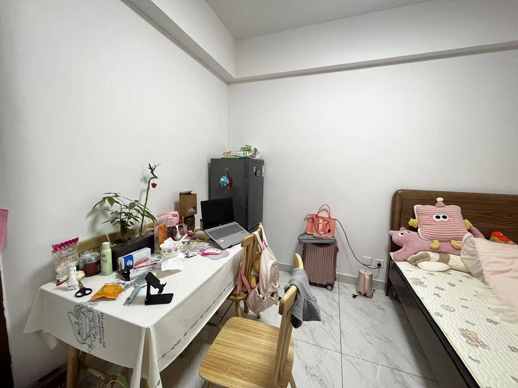 Gulou 民航广场公寓(儿童公园路分店)