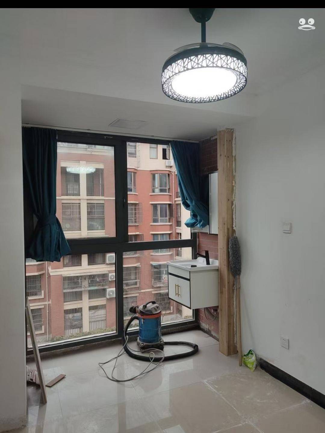 拐弯遇到墙整租房源3