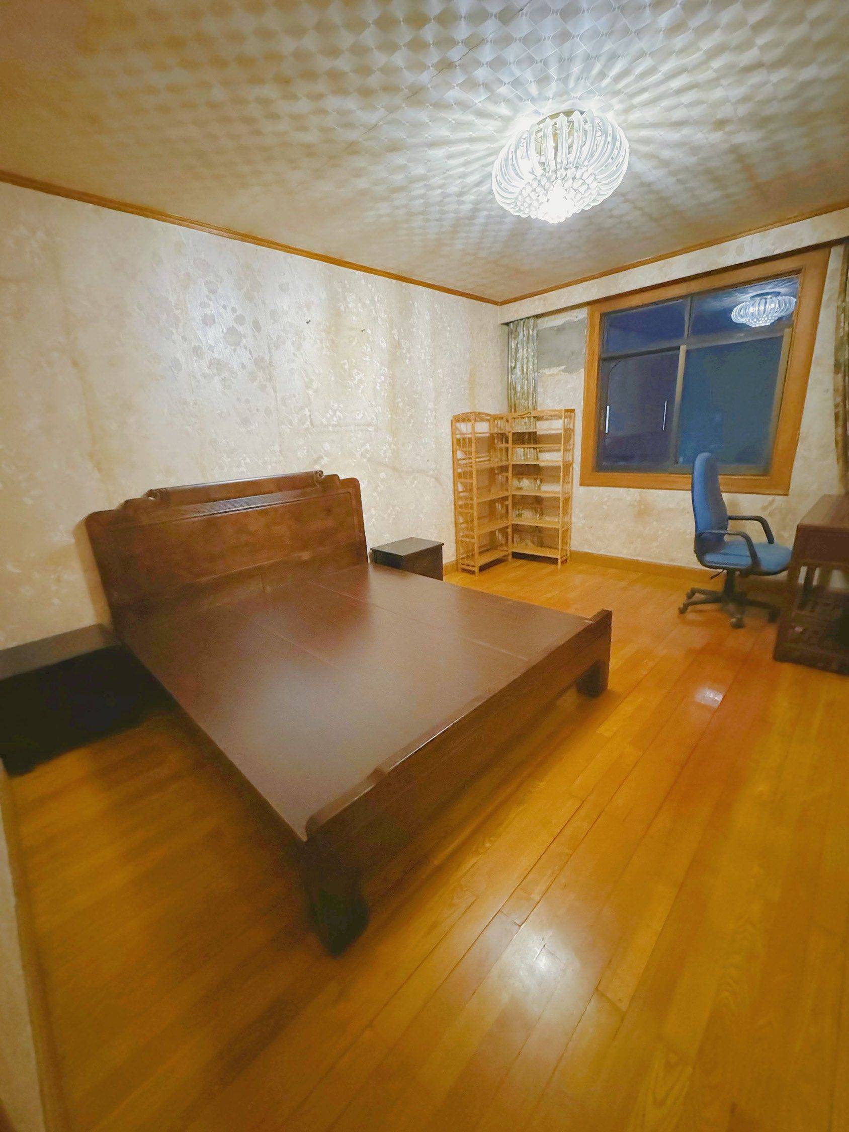 Jiading 红梅小区西区-昌吉路231弄14号楼