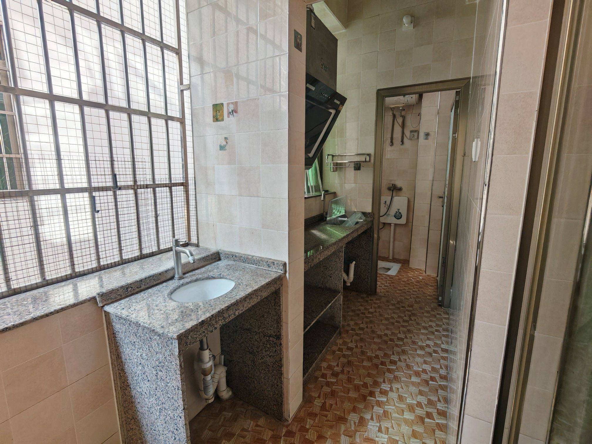 我跟悲伤结了账整租房源3