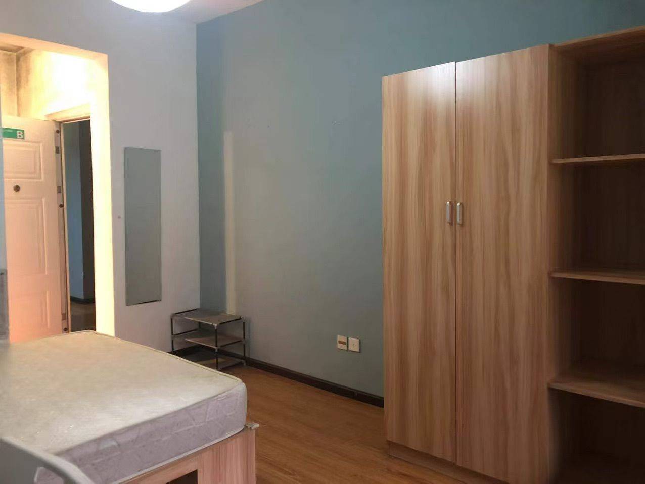 端板凳嗑瓜子整租房源3