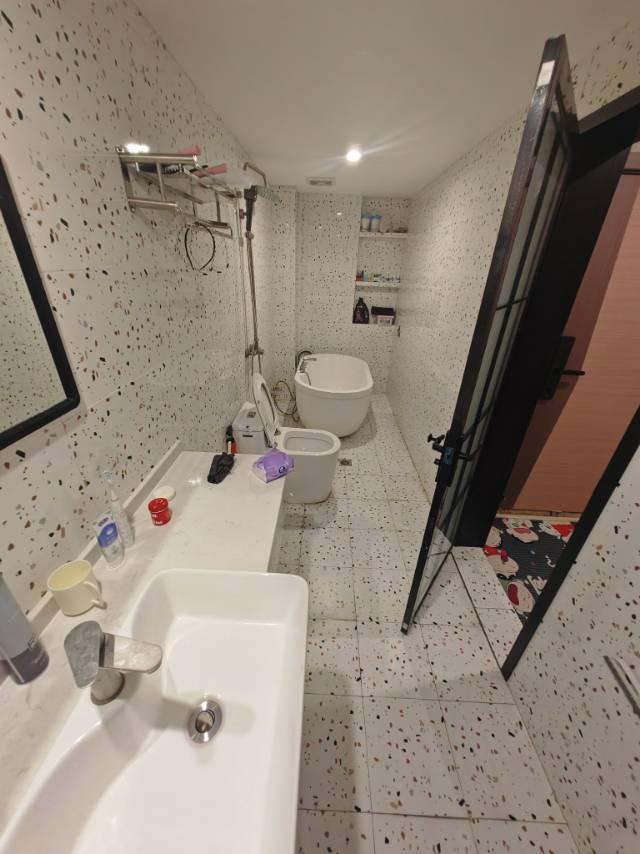 观山湖 金融派公寓-B座