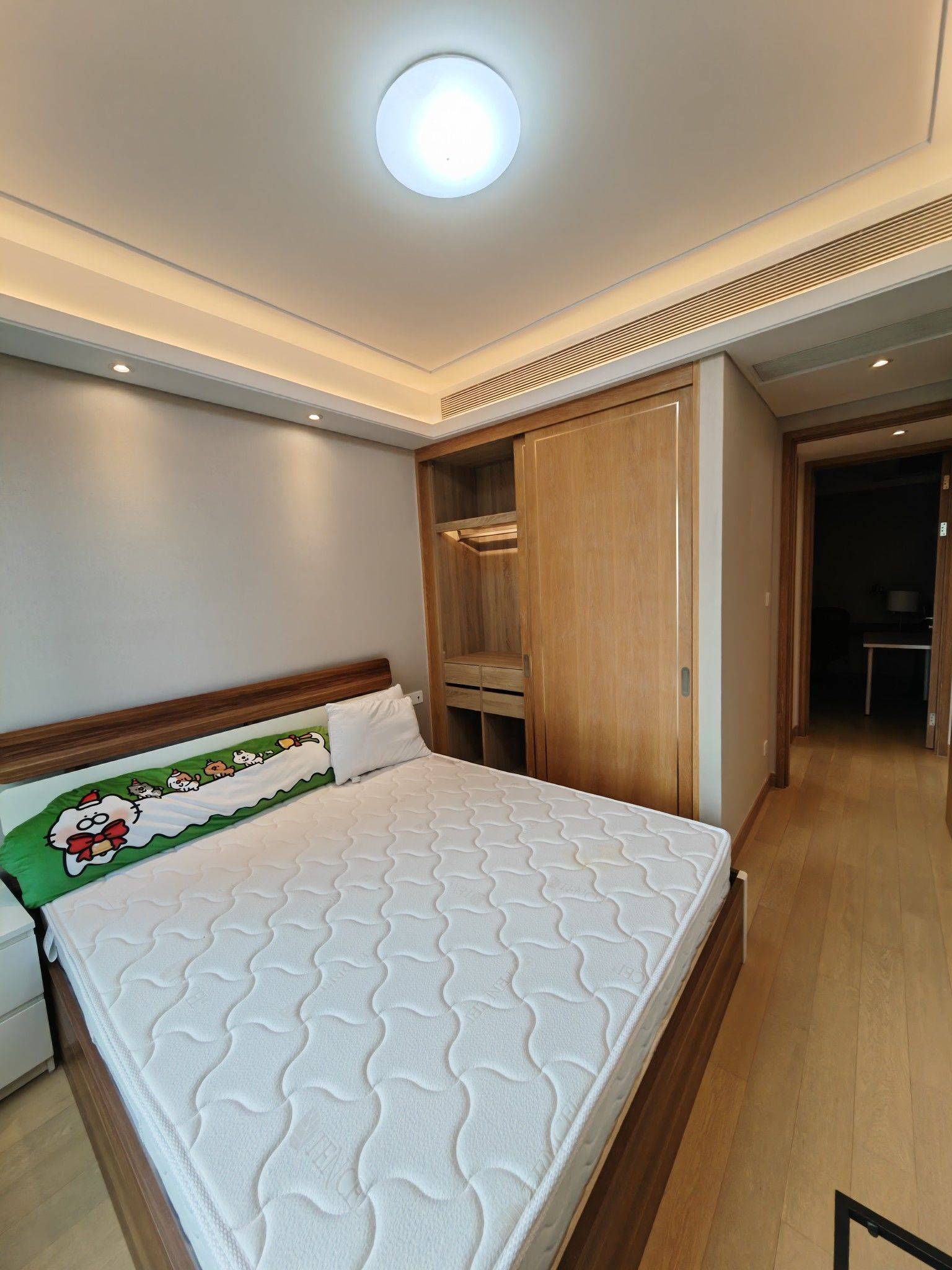 Pudong 耀华滨江公寓-二期