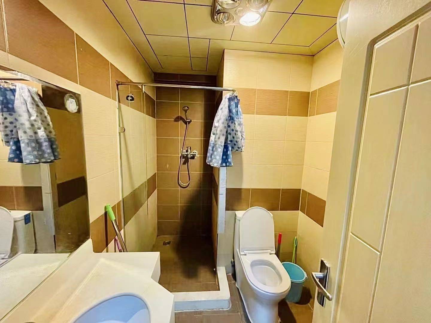 空闲的馒头整租房源1