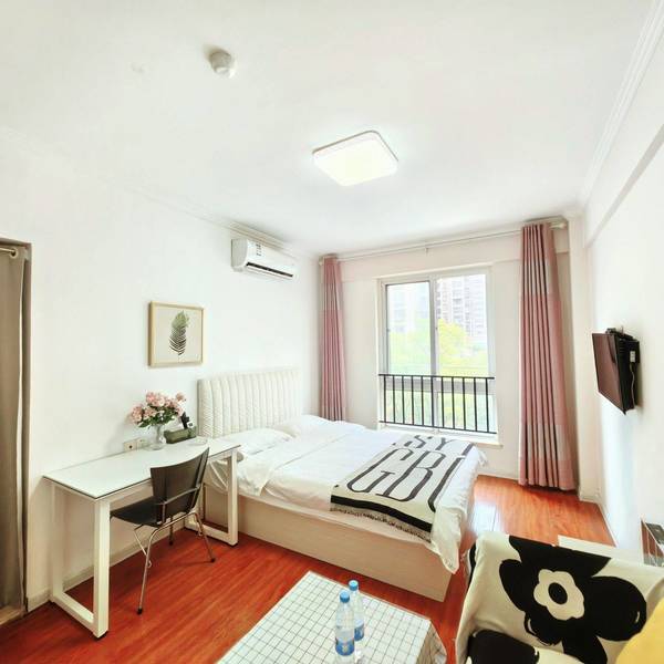 溫馨小窩-乾淨治愈-不限性別-市井煙火氣-老友記-慢時光-LGBTQ友好-寵物友好