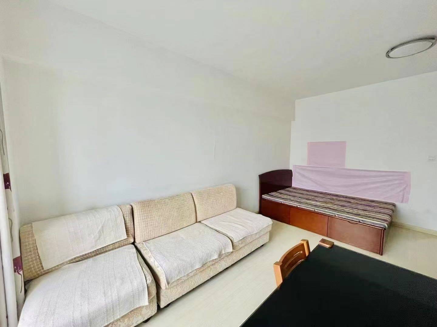 空闲的馒头整租房源3