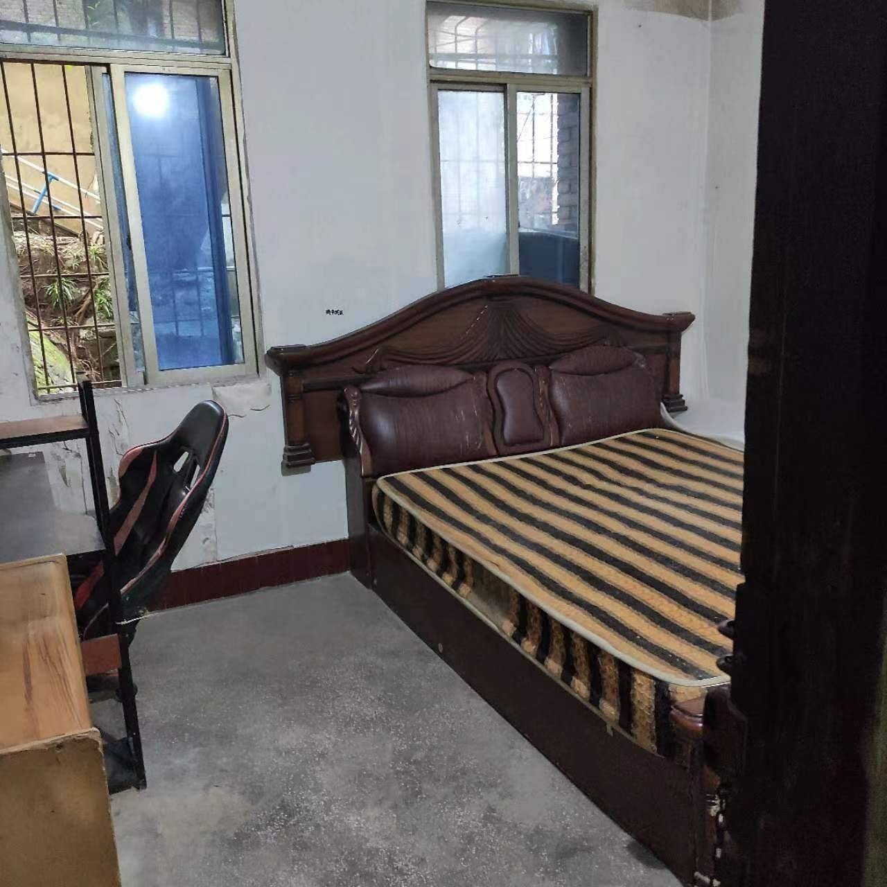 Yuzhong 钢院小区