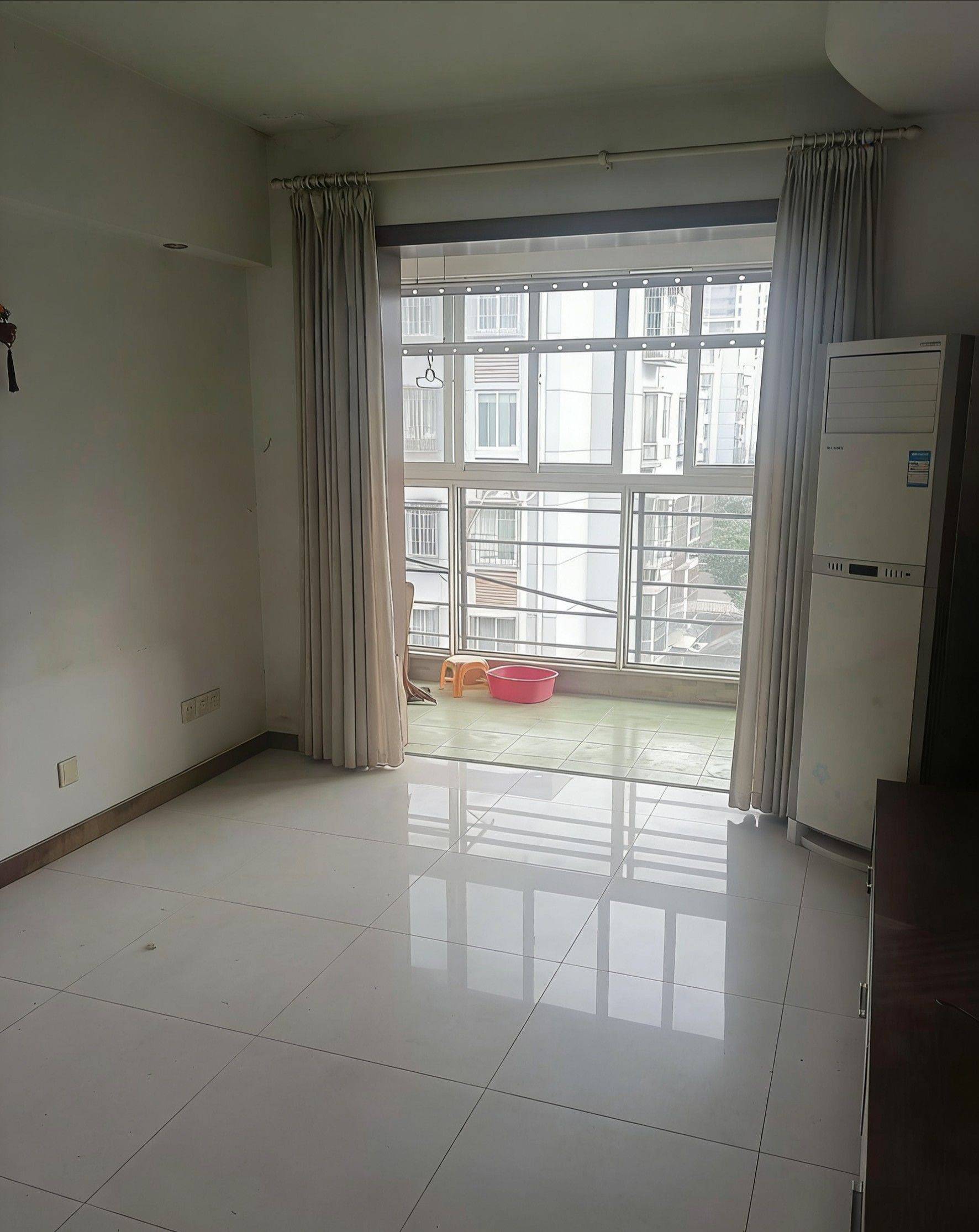 Jiangbei 春晖佳苑