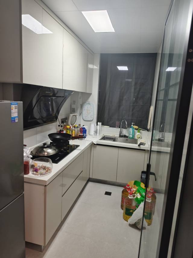 金東 泉新精品公寓