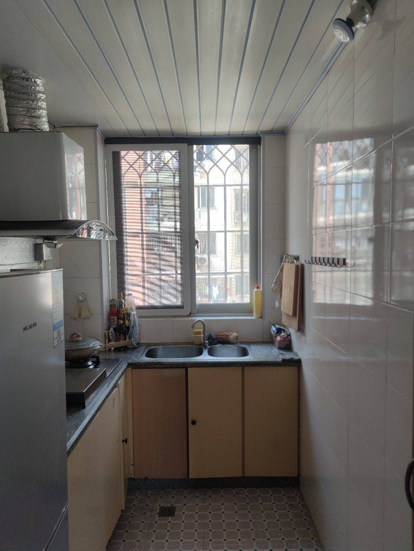 倉山區 金亭小区