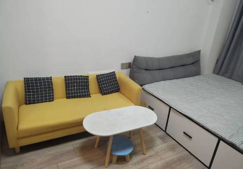 Yuhong 万科翡翠新都会-S52号楼