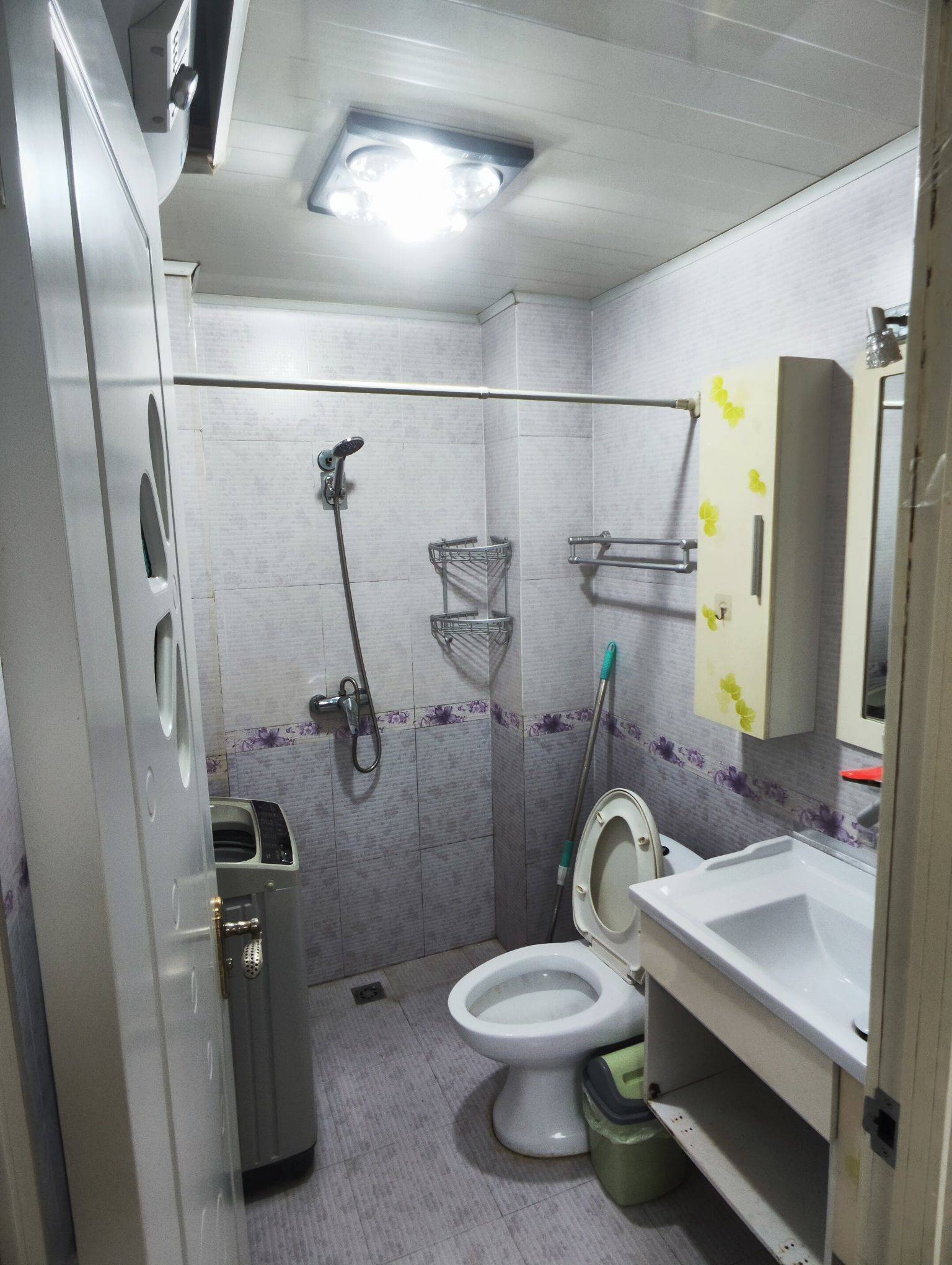 Hongqiao 民畅园-12号楼