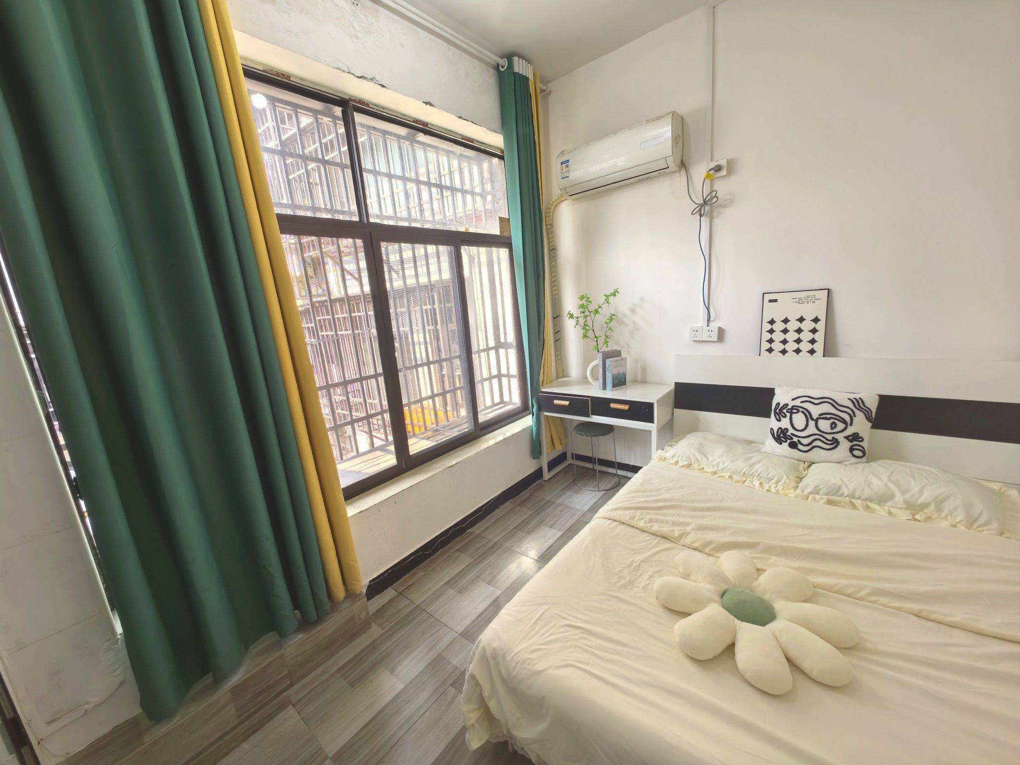 Tianxin 诗敬湾130