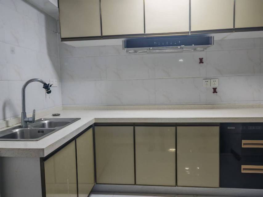 观山湖 金融橙公寓-B座