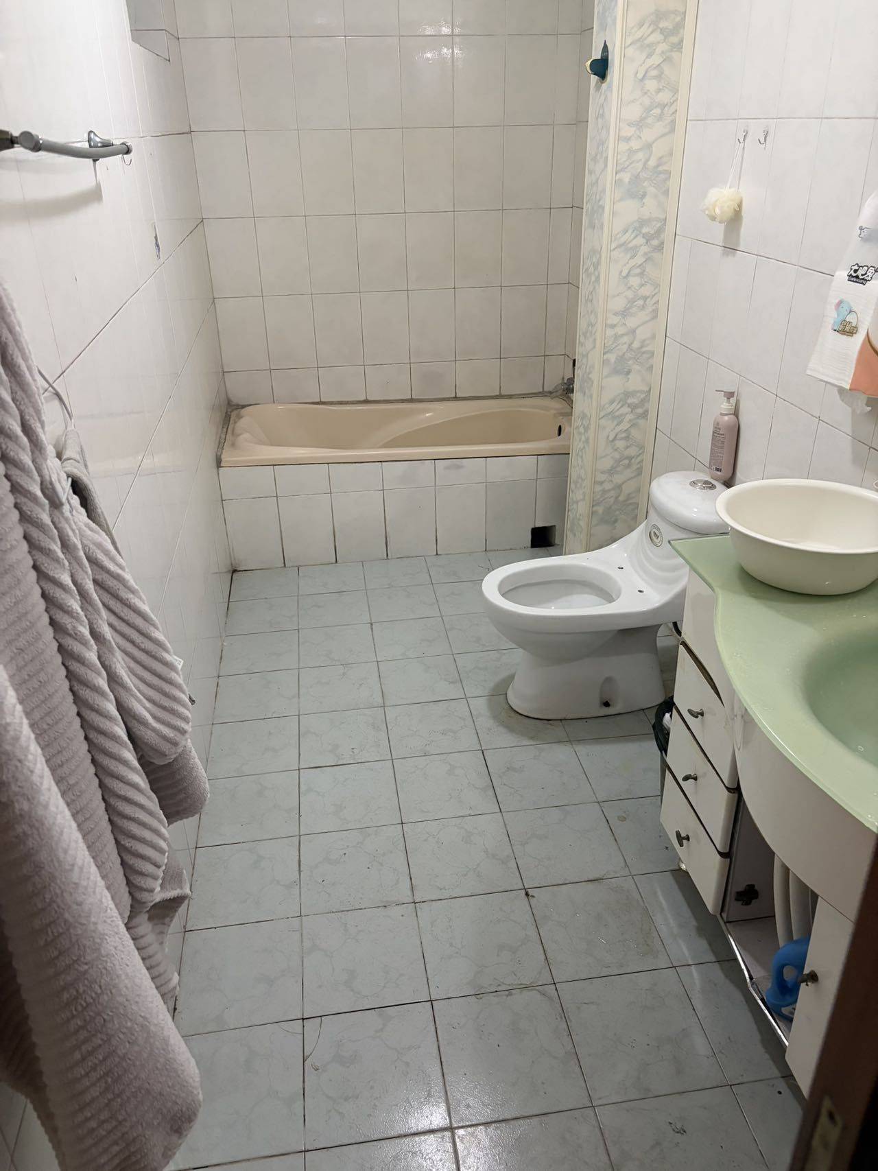 龙泉驿 建设路125号院