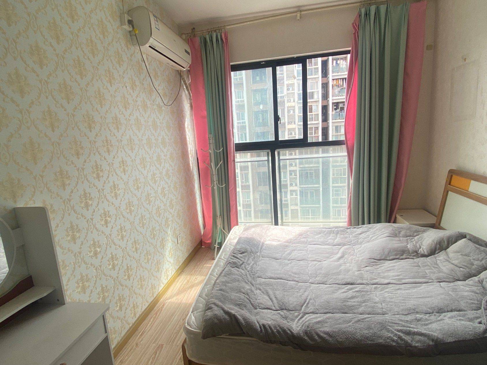 成华 福晟钱隆天下