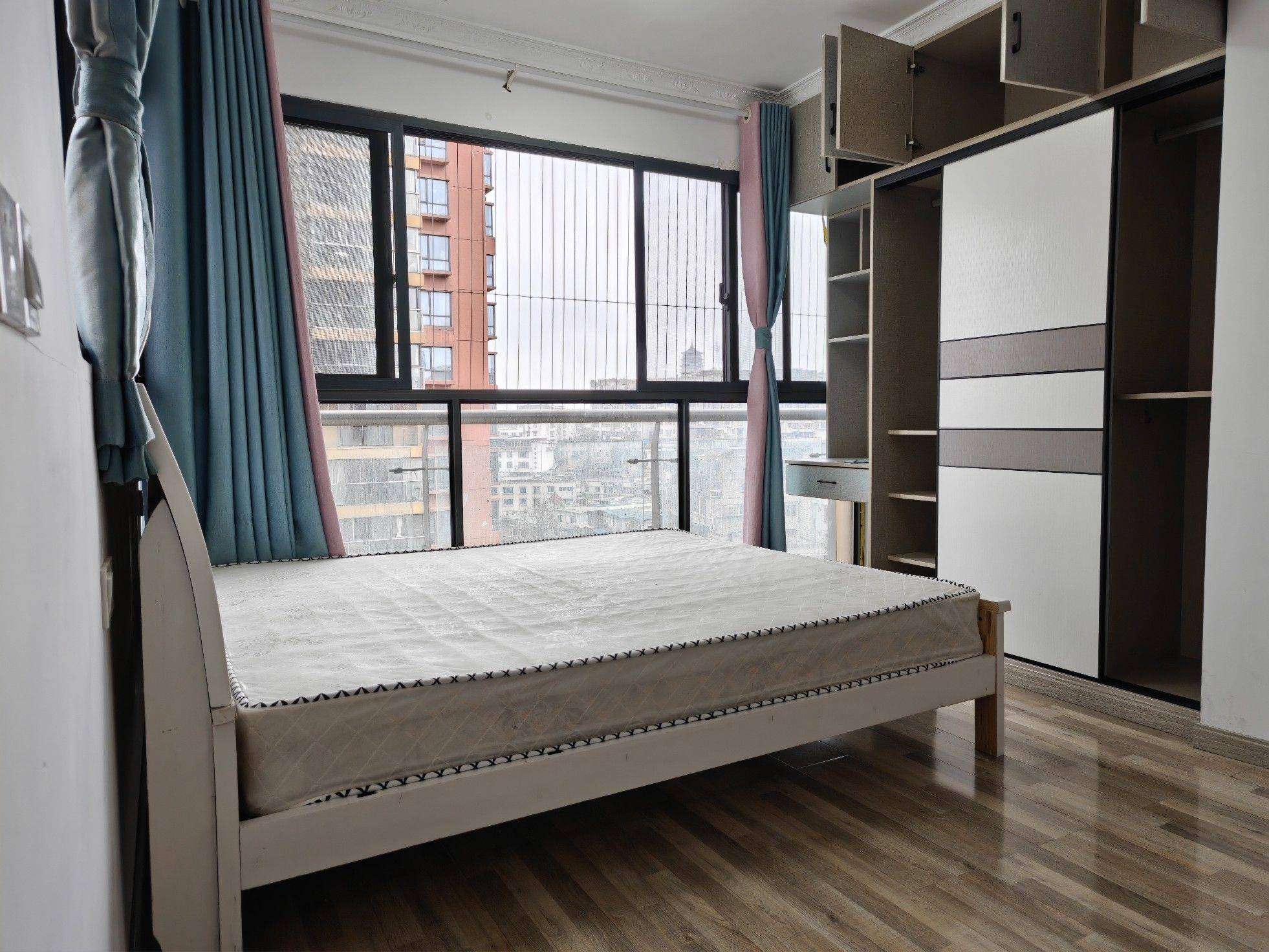 摸摸猫头整租房源1