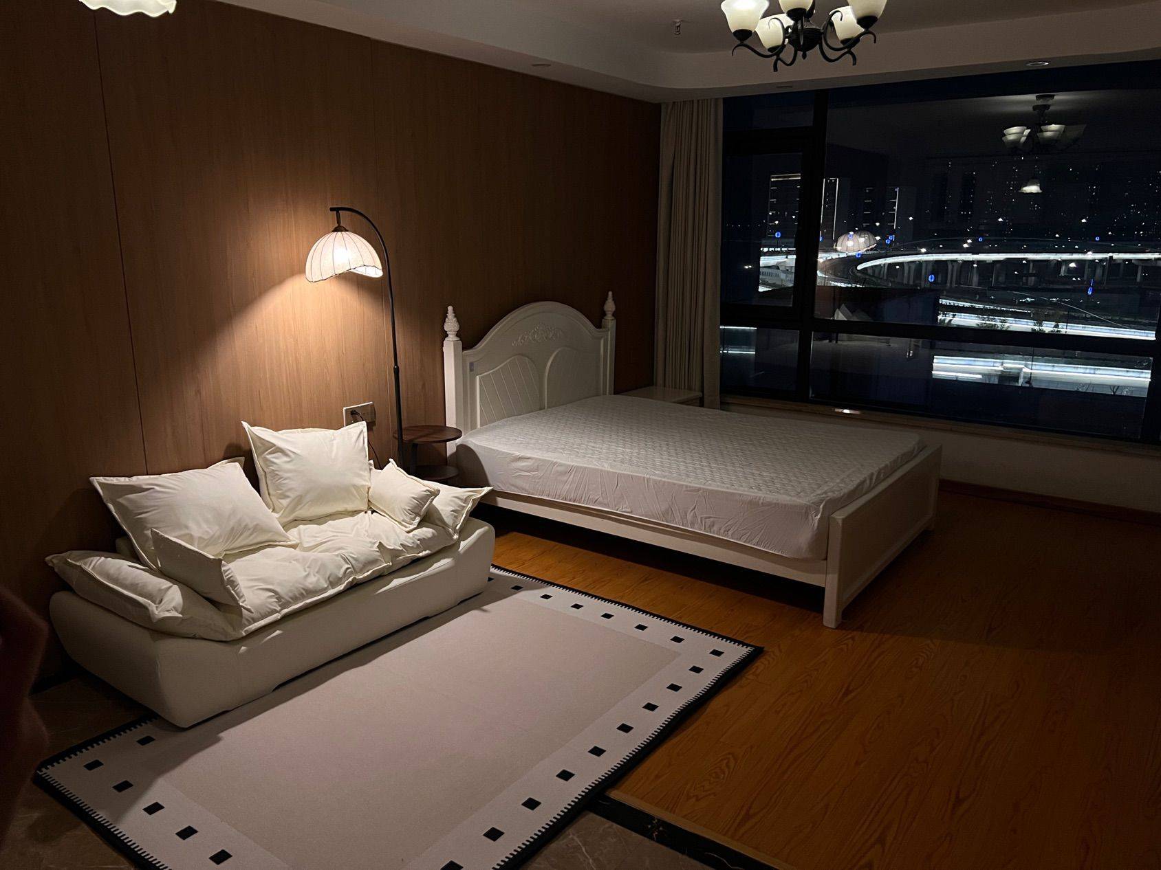 深夜火锅第一人整租房源1