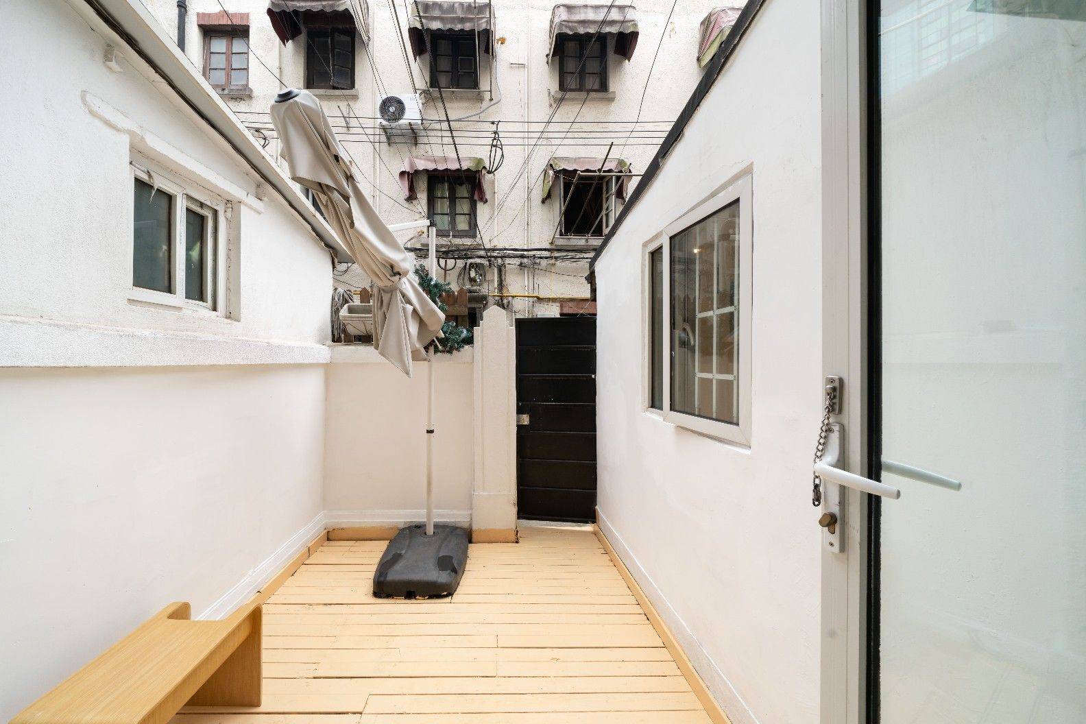 静安 愚园路361弄-43号