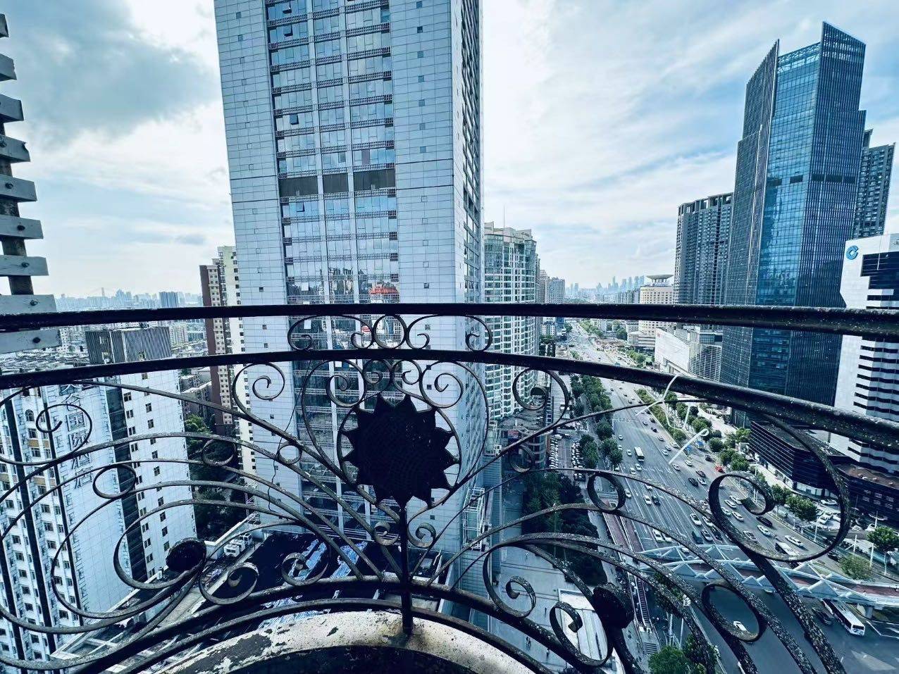 Wuhan Wuchang | 聚豪华庭小区_6