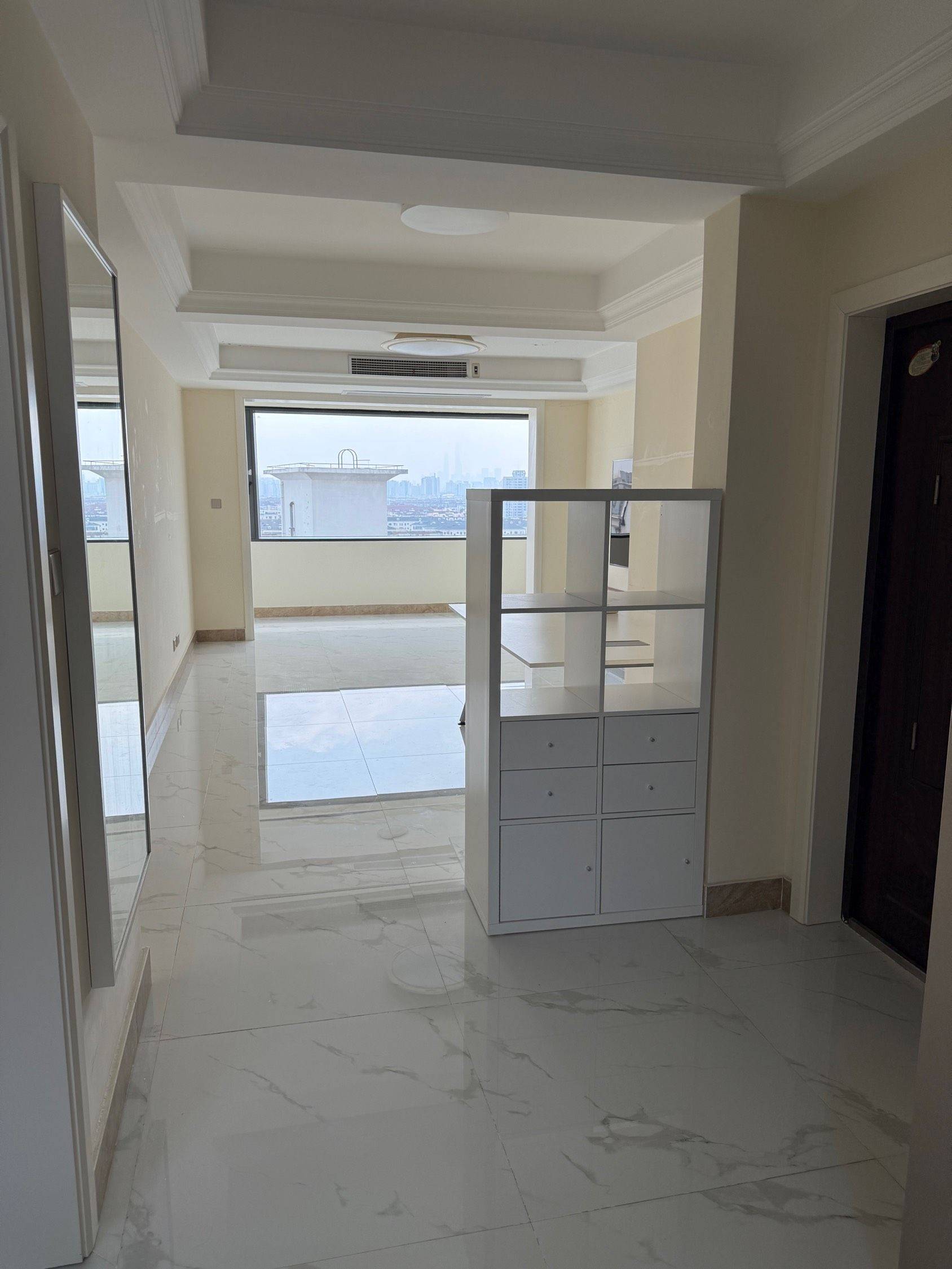 国伟路138弄18号1401整租房源3