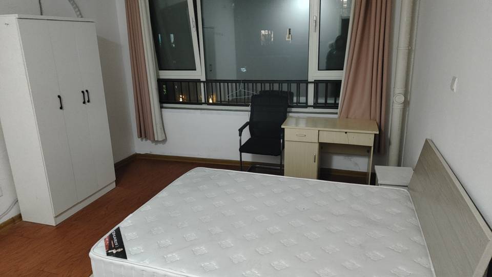 城陽 鑫江玫瑰园二期-24号楼