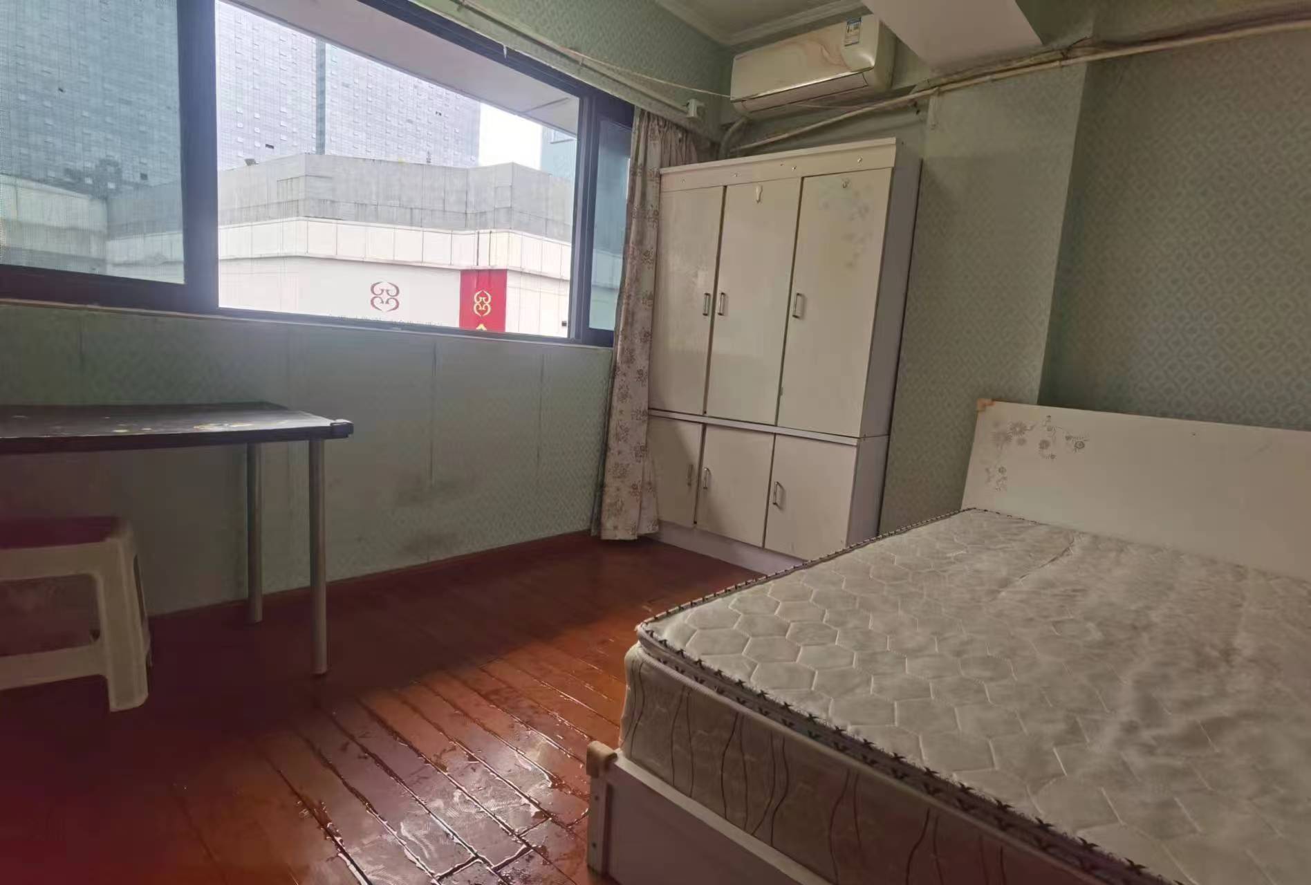 锦江 成都银行(盐市口支行)