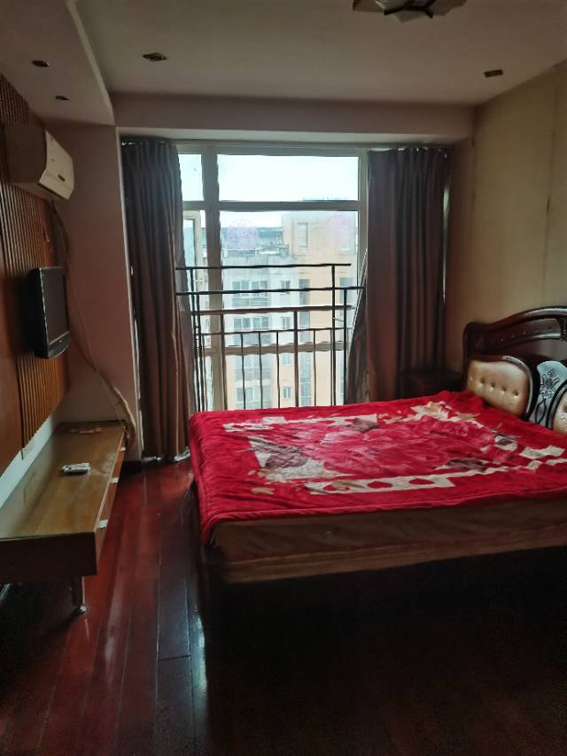 青云谱区 玉河明珠天集领寓