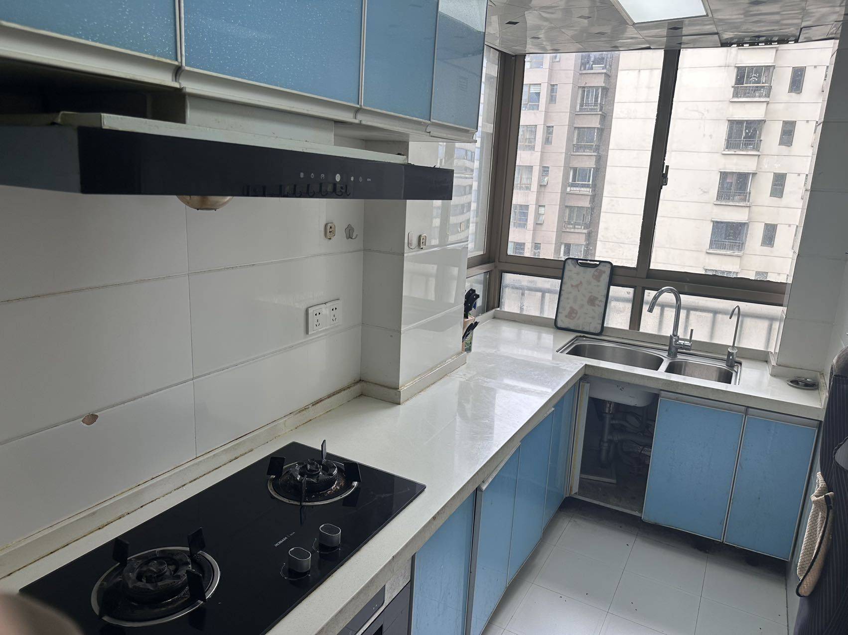 云岩 花果园E区南区-6栋