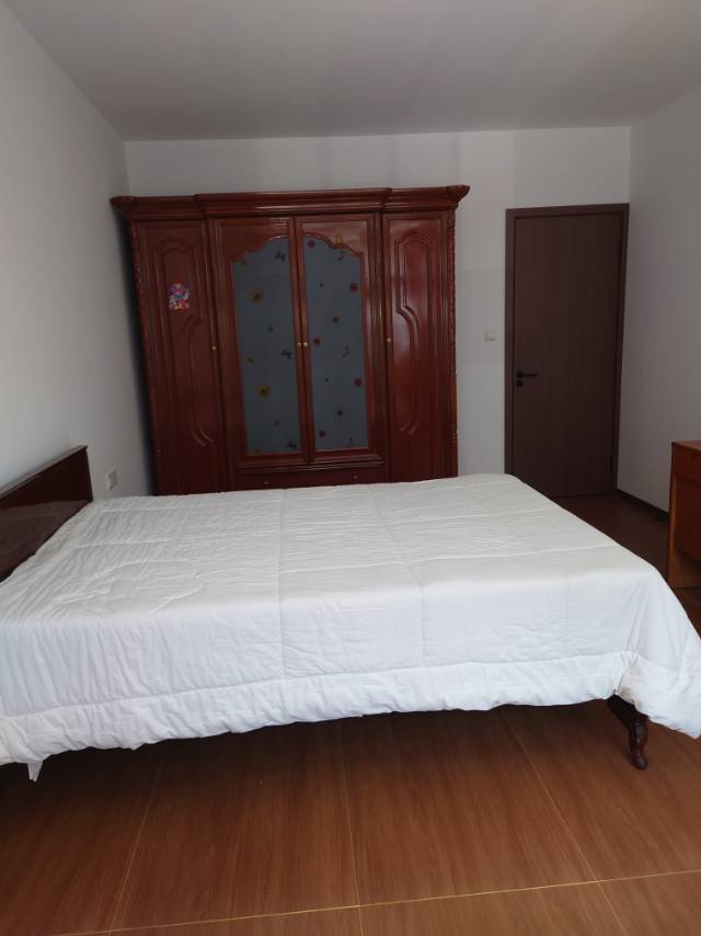 静安 大场镇华欣苑