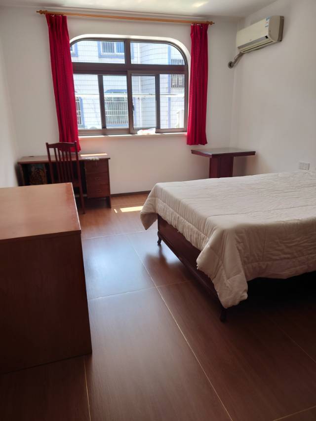 静安 大场镇华欣苑