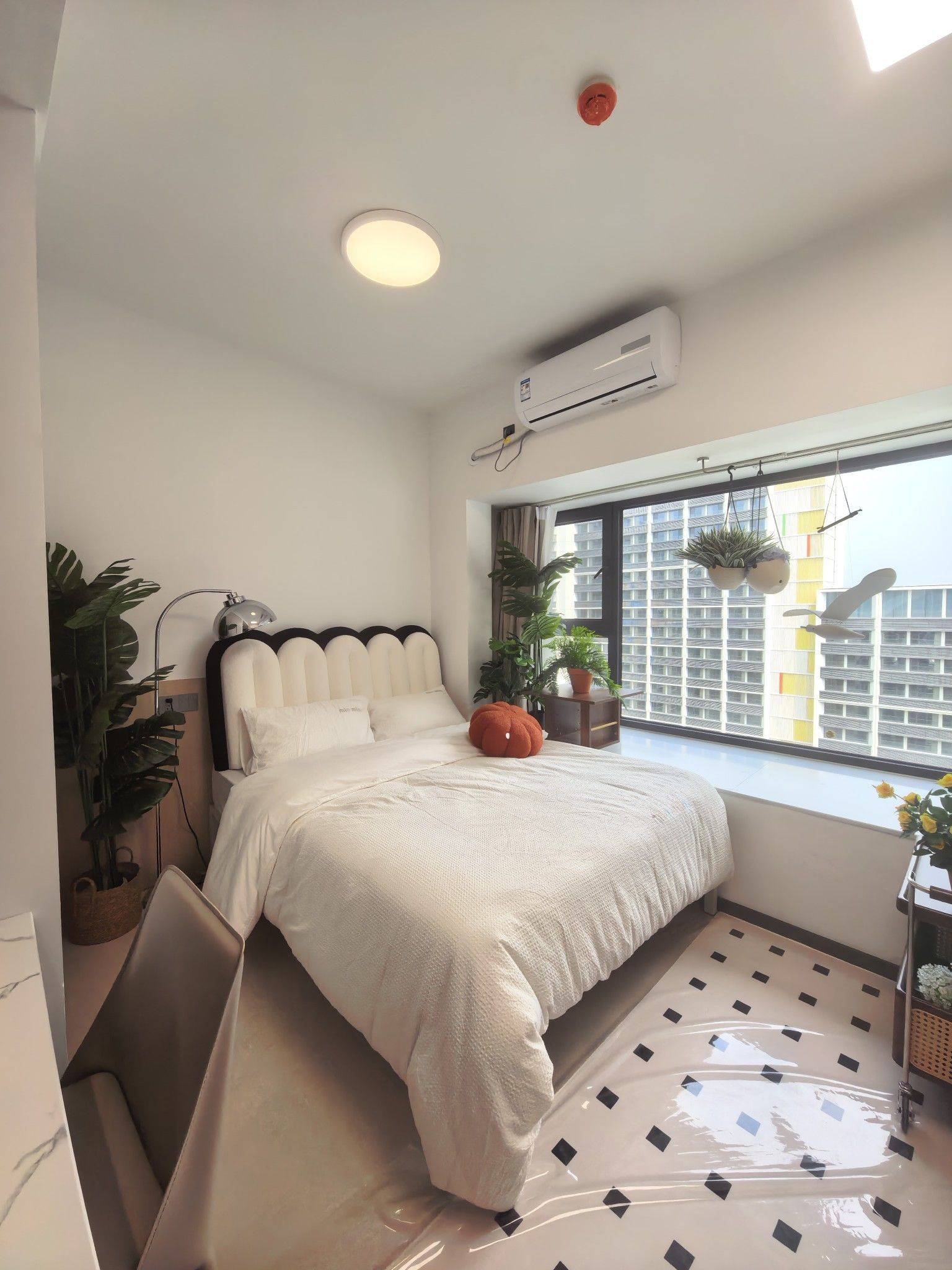 Putuo 伟龙商务楼