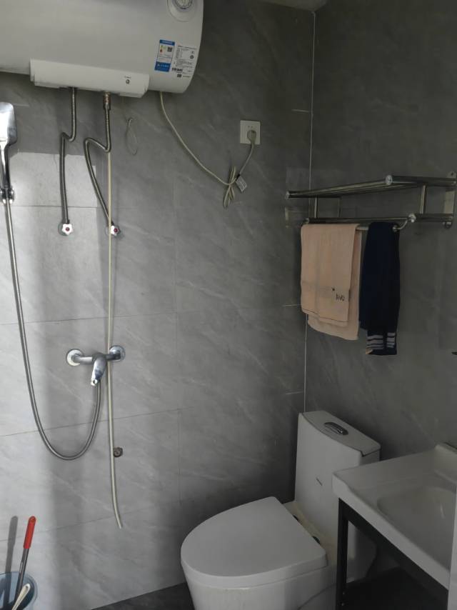 义乌 草湖塘B区